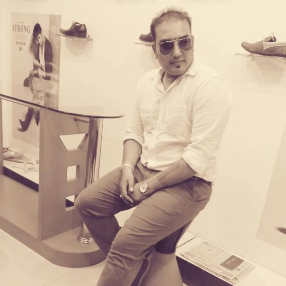 ANANAD CHHARI - Founder & Creative Director